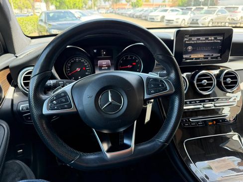 Used 2019 Mercedes-Benz GLC 300 image 24