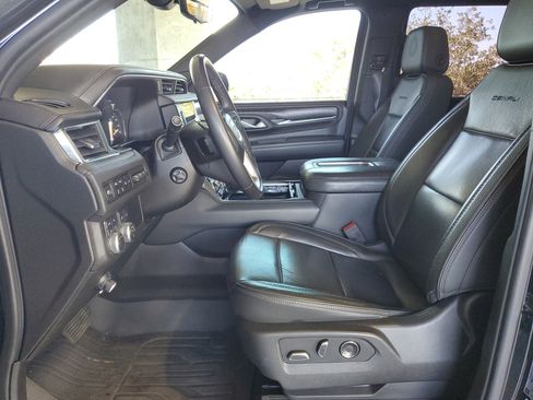 Used 2021 GMC Yukon Denali w/ Denali Premium Package AWD/4WD image 20