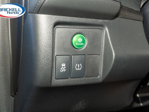 Certified 2021 Honda HR-V Sport image 34