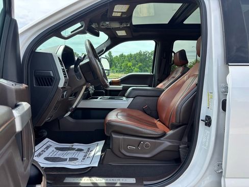 Used 2019 Ford F350 King Ranch w/ King Ranch Ultimate Package AWD/4WD image 19