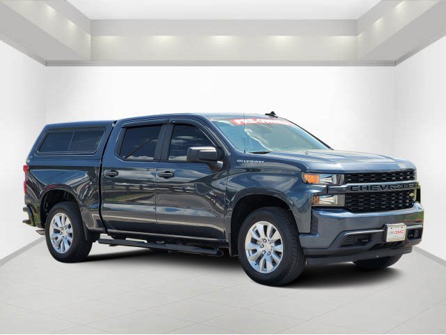 Used 2022 Chevrolet Silverado 1500 Custom w/ Safety Confidence Package RWD image 1