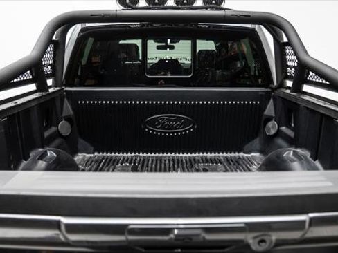 Used 2025 Ford F150 Lariat w/ Equipment Group 501A Mid image 9