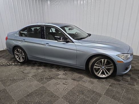 Used 2013 BMW 335i xDrive Sedan AWD/4WD image 1