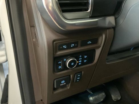 Used 2024 Ford F150 King Ranch AWD/4WD image 18