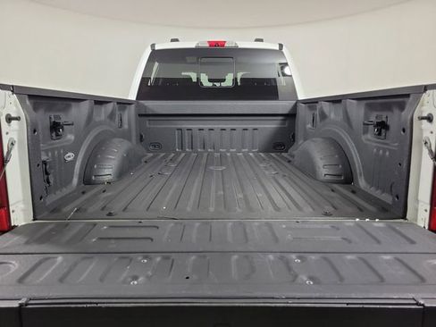Used 2021 Ford F250 Platinum AWD/4WD image 10