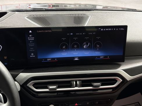 Used 2023 BMW 330i xDrive Sedan w/ Premium Package image 21