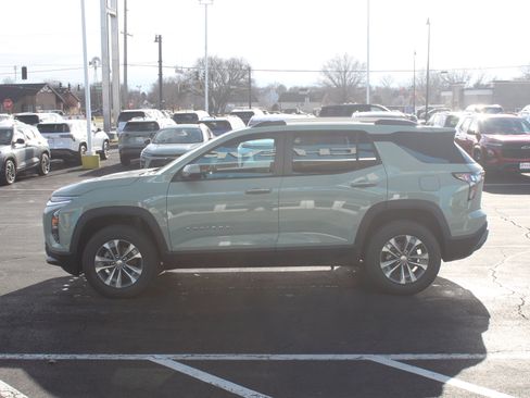 New 2026 Chevrolet Equinox LT image 6