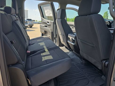 New 2026 GMC Sierra 1500 Elevation AWD/4WD image 11