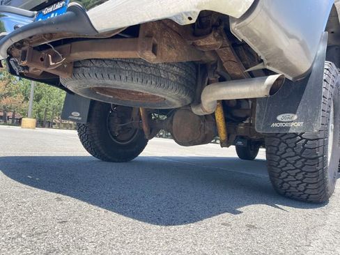 Used 2002 Ford F350 XLT AWD/4WD image 16