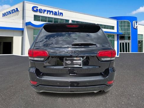 Used 2021 Jeep Grand Cherokee Laredo X image 6