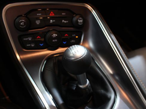 Used 2015 Dodge Challenger R/T Scat Pack image 57