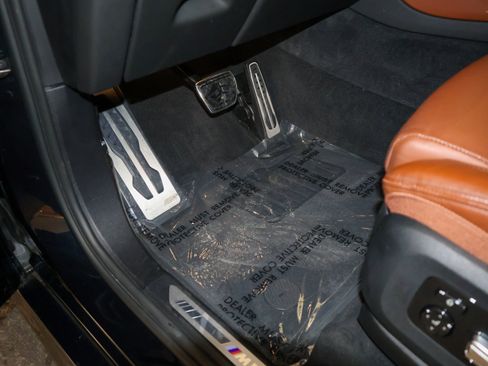 Used 2023 BMW X5 M50i w/ Executive Package image 19