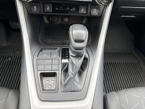 Used 2023 Toyota RAV4 XLE image 22