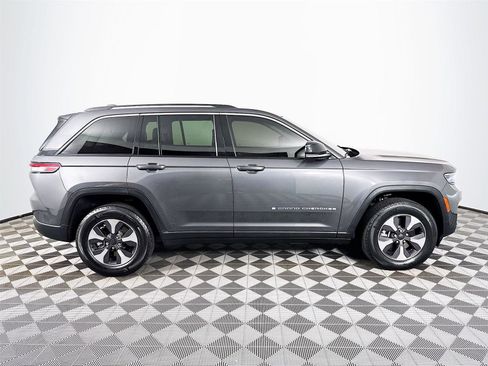 Used 2022 Jeep Grand Cherokee Limited 4xe image 5