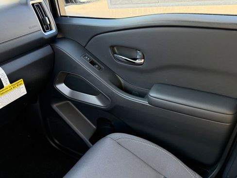 New 2026 Nissan Frontier SV w/ SV Convenience Package image 26