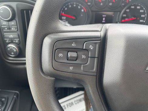 Used 2024 Chevrolet Silverado 1500 Custom image 14