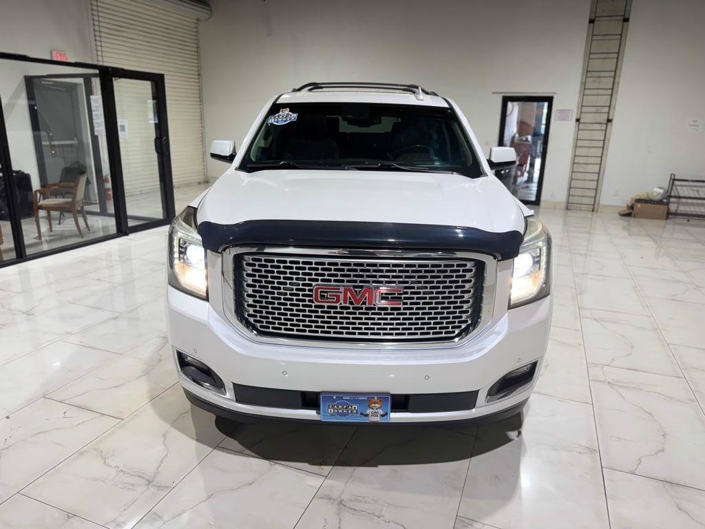 Used 2016 GMC Yukon Denali RWD image 2