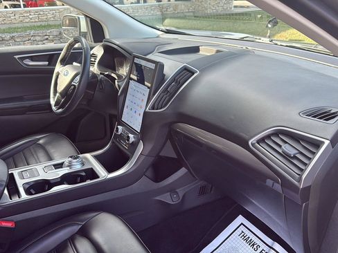 Used 2024 Ford Edge SEL image 30