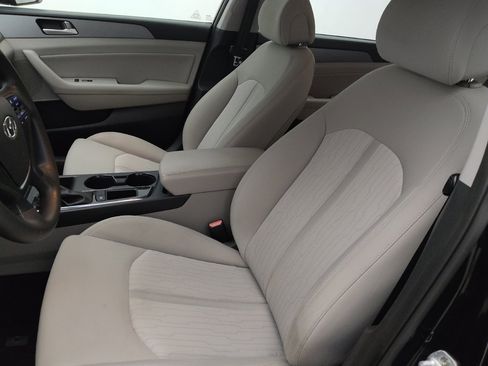 Used 2016 Hyundai Sonata SE FWD image 17