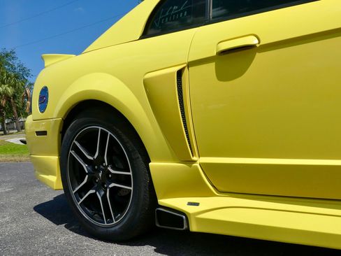 Used 2001 Ford Mustang GT RWD image 95