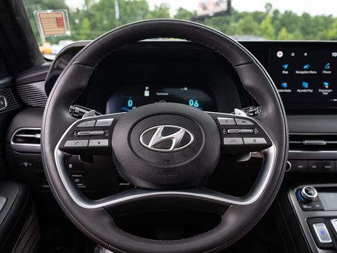 Used 2025 Hyundai Palisade Calligraphy AWD/4WD image 31