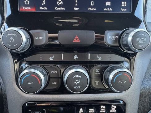 Certified 2022 RAM 1500 Big Horn image 28