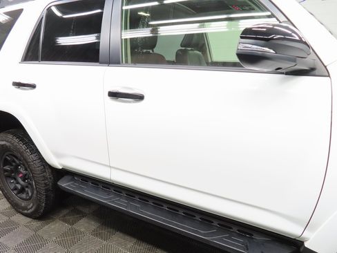 Used 2021 Toyota 4Runner Venture image 27