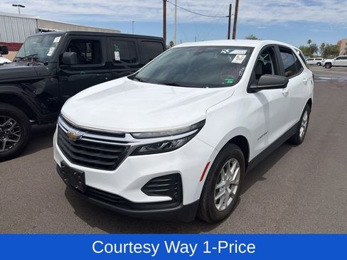 Used 2022 Chevrolet Equinox LS FWD image 6