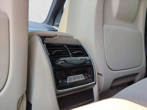 Used 2021 BMW X5 xDrive45e w/ Premium Package AWD/4WD image 18