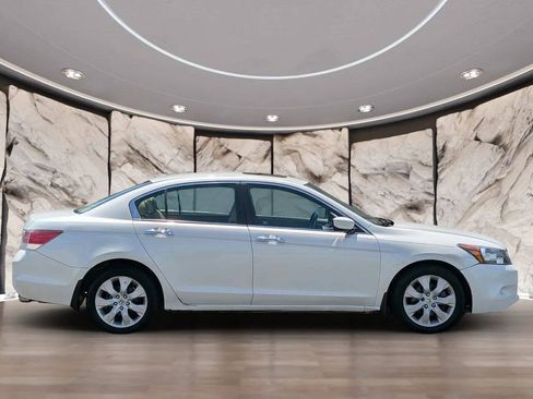 Used 2010 Honda Accord EX-L image 12