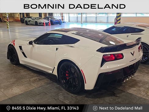 Used 2019 Chevrolet Corvette Grand Sport w/ Carbon Flash Badge Package image 3