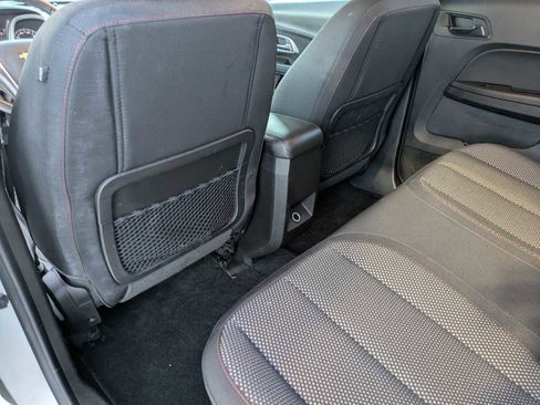 Used 2017 Chevrolet Equinox LT w/ Convenience Package image 17