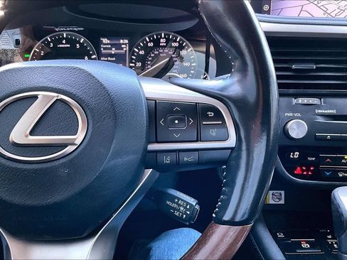 Used 2021 Lexus RX 350L FWD w/ Premium Package image 7
