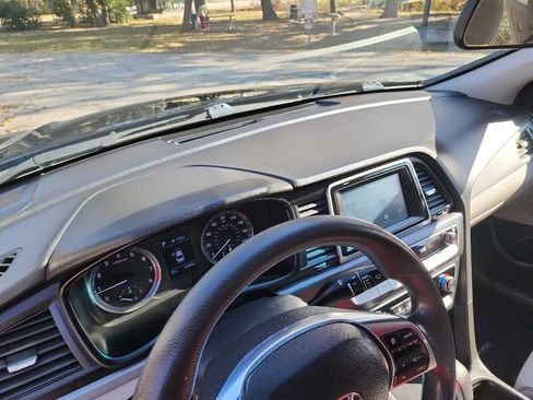 Used 2018 Hyundai Sonata ECO image 17