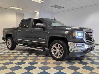 Used 2018 GMC Sierra 1500 SLT w/ SLT Premium Package