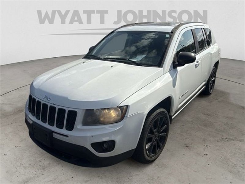 Used 2012 Jeep Compass Latitude w/ Sun/Sound Group image 1