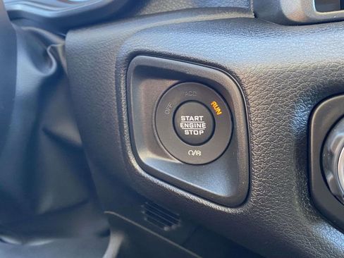 New 2026 Jeep Gladiator Sport image 47