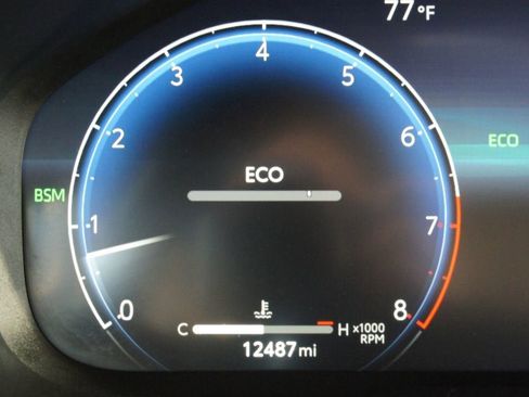 Used 2025 Toyota RAV4 Limited w/ Weather Package image 4