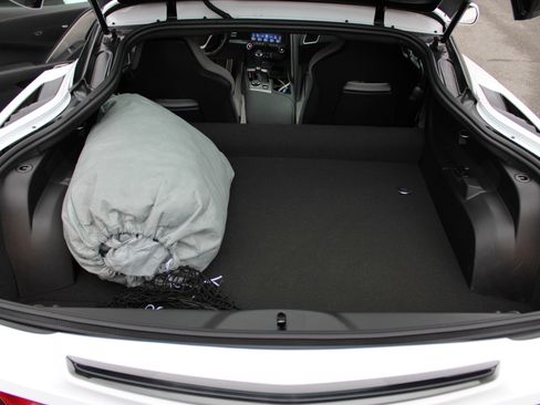 Used 2019 Chevrolet Corvette Stingray Coupe w/ 1LT image 13