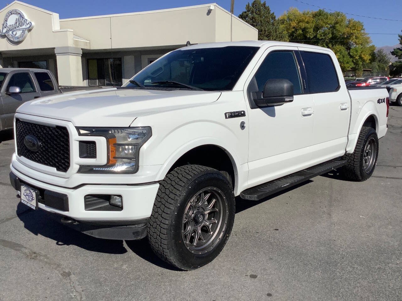 Used 2020 Ford F150 XLT w/ Equipment Group 302A Luxury AWD/4WD image 3