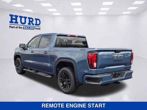 New 2026 GMC Sierra 1500 Elevation w/ LPO, Elevation Black Package AWD/4WD image 4