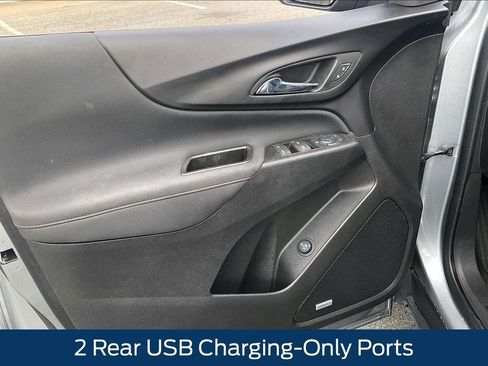 Certified 2023 Chevrolet Equinox RS w/ RS Leather Package image 25