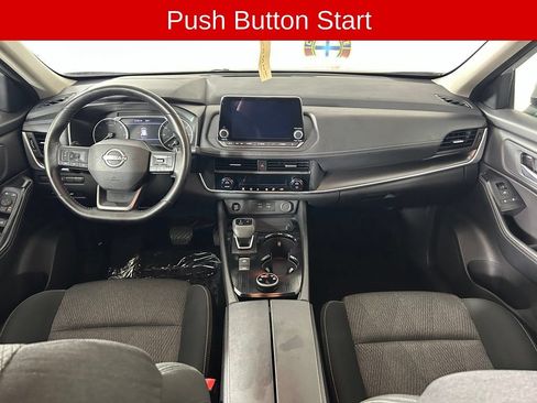 Used 2025 Nissan Rogue SV AWD/4WD image 6