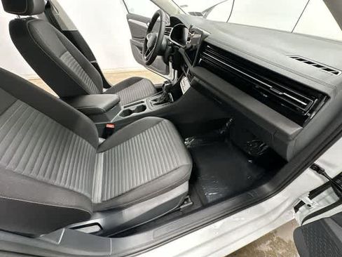 Used 2026 Volkswagen Jetta S FWD image 19