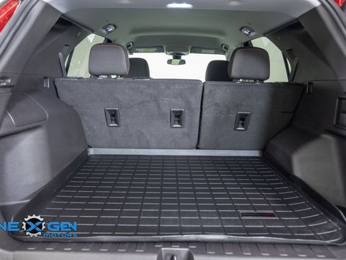 Used 2024 Chevrolet Equinox LT FWD image 31