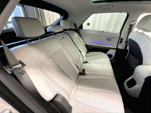 Used 2023 Hyundai Ioniq 5 Limited image 16
