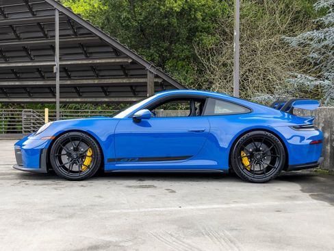 Used 2026 Porsche 911 GT3 RWD image 2