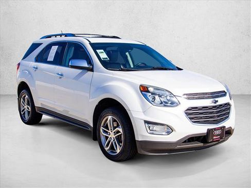 Used 2016 Chevrolet Equinox LTZ w/ Enhanced Convenience Package AWD/4WD image 3