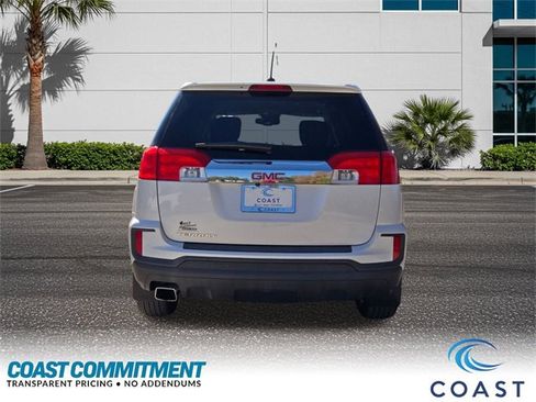Used 2017 GMC Terrain SLE image 7