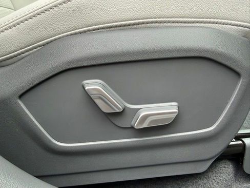 New 2026 Hyundai Santa Fe Limited AWD/4WD image 16